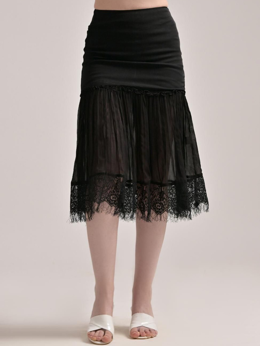 The Samoa Women Knee Length Flared Skirt