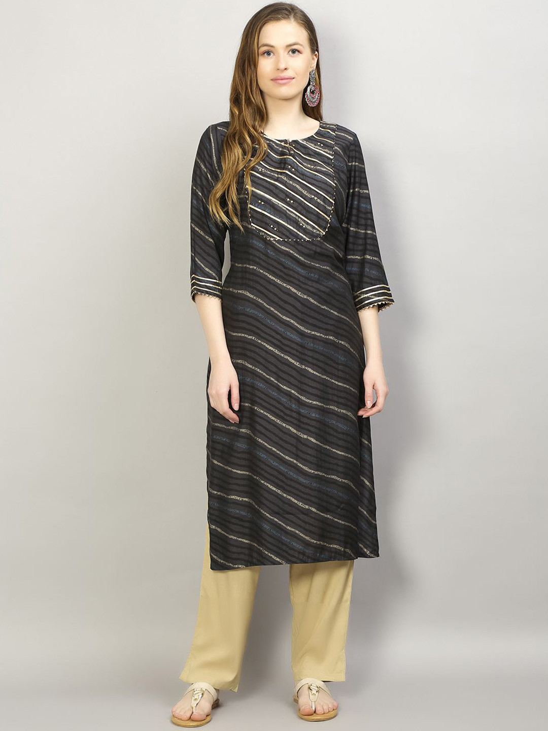 Shree Striped Beads & Stones Keyhole Neck Straight Kurta