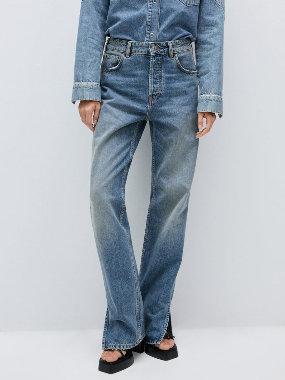 MANGO Women Light Fade Straight Fit Jeans