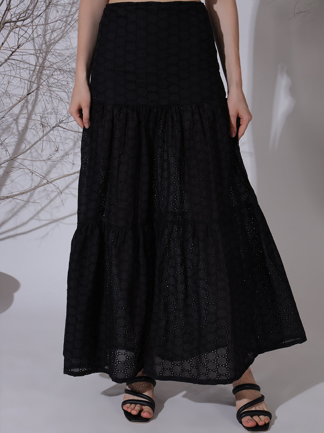 NEUDIS Self Design Flared Maxi Skirts N24WSKT-3627BK-Black