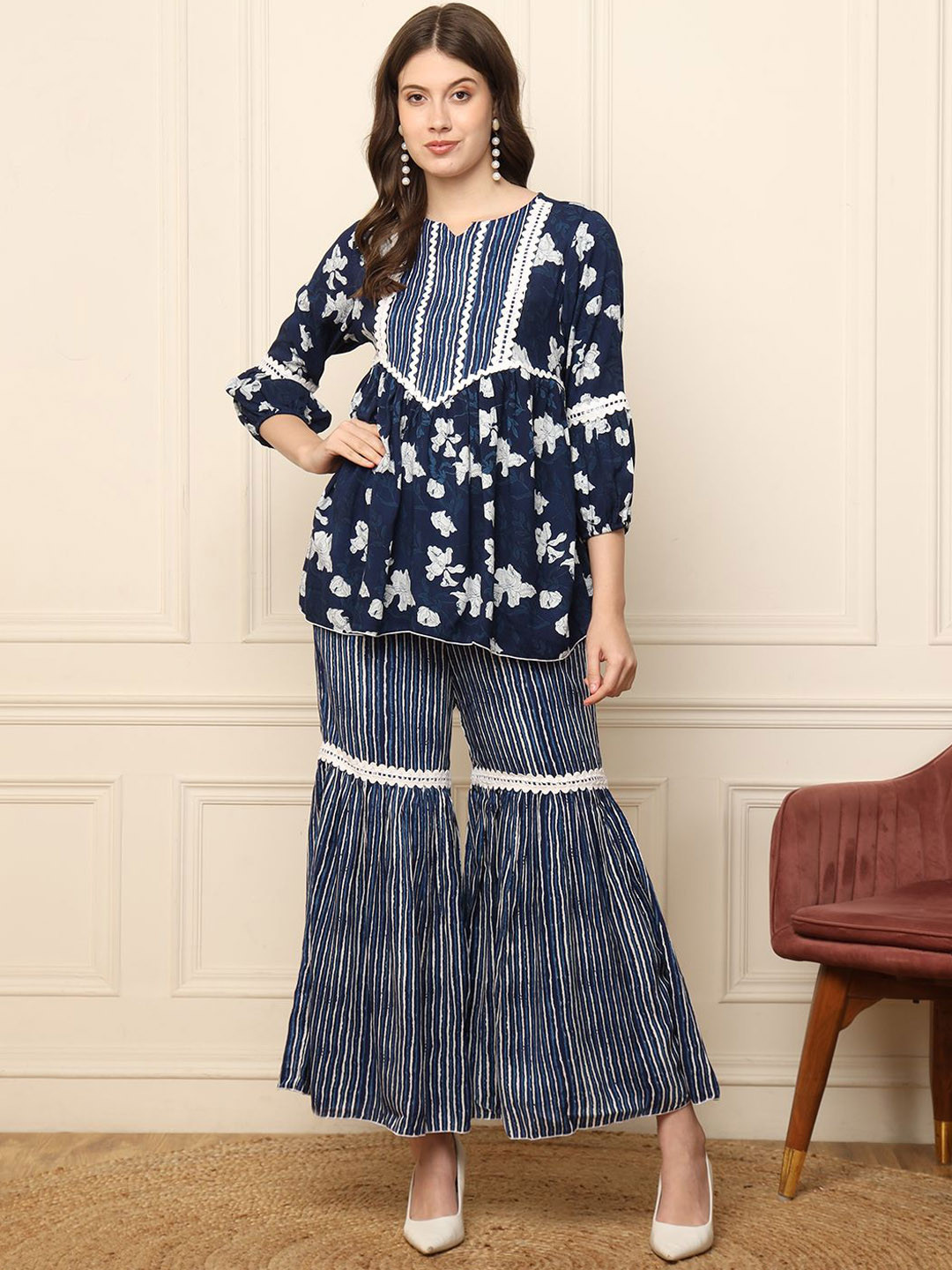 DEEBACO Floral Printed Peplum Top With Sharara