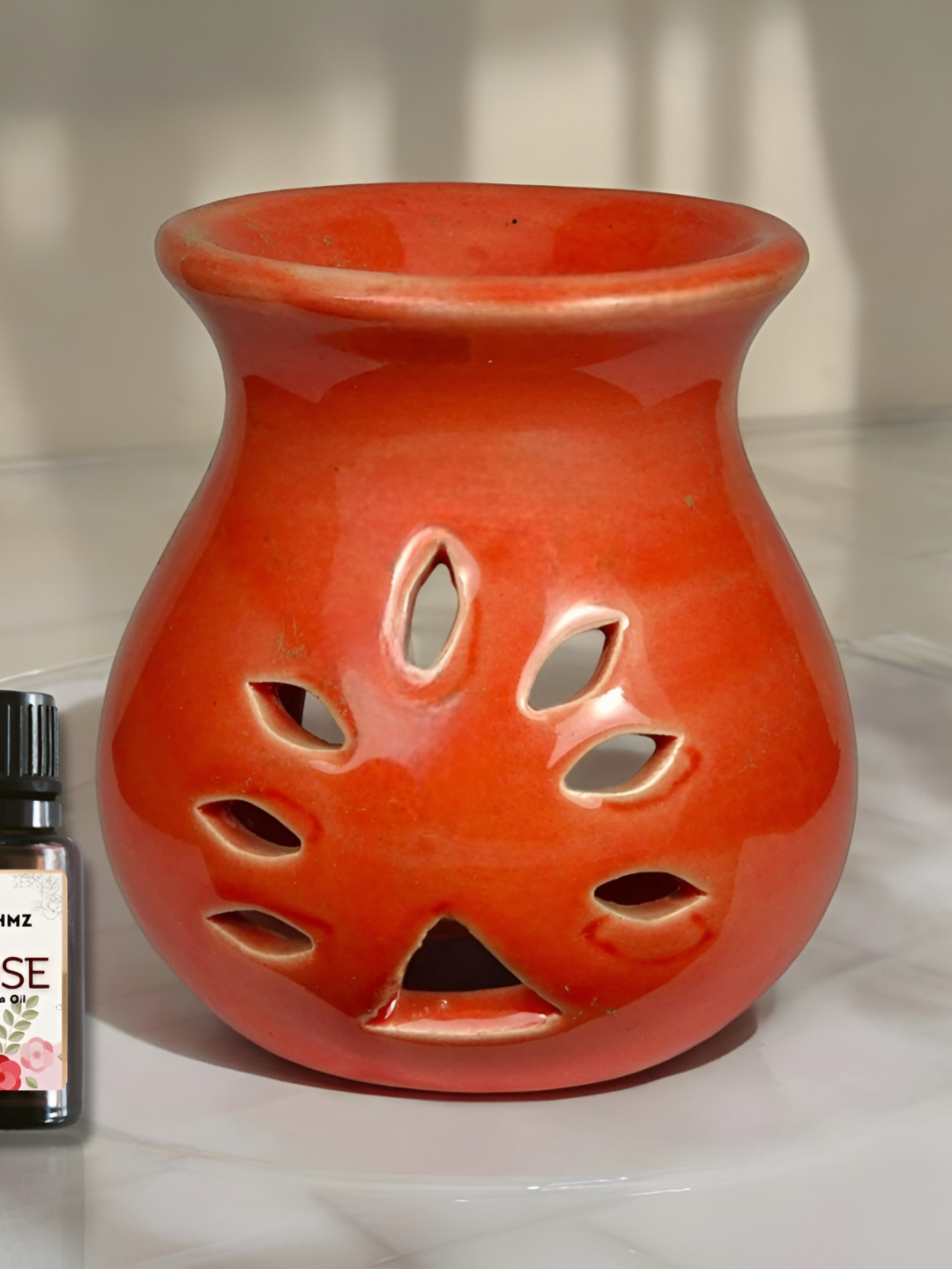 Brahmz Red 3 Pieces Candle Buddha Head With Tealights & Rose Oil Ceramic Aroma Diffusers