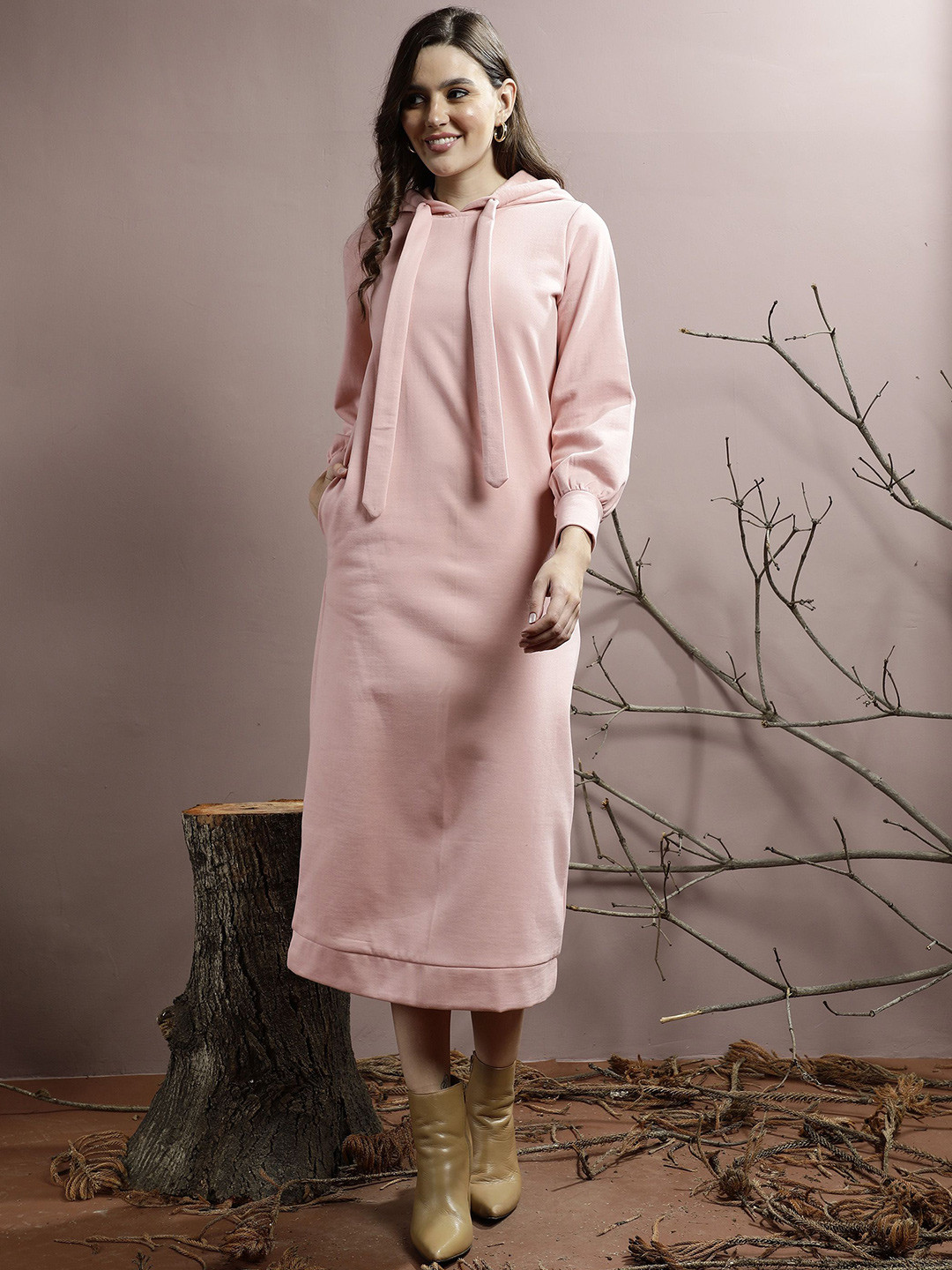Athena T-shirt Midi Dress