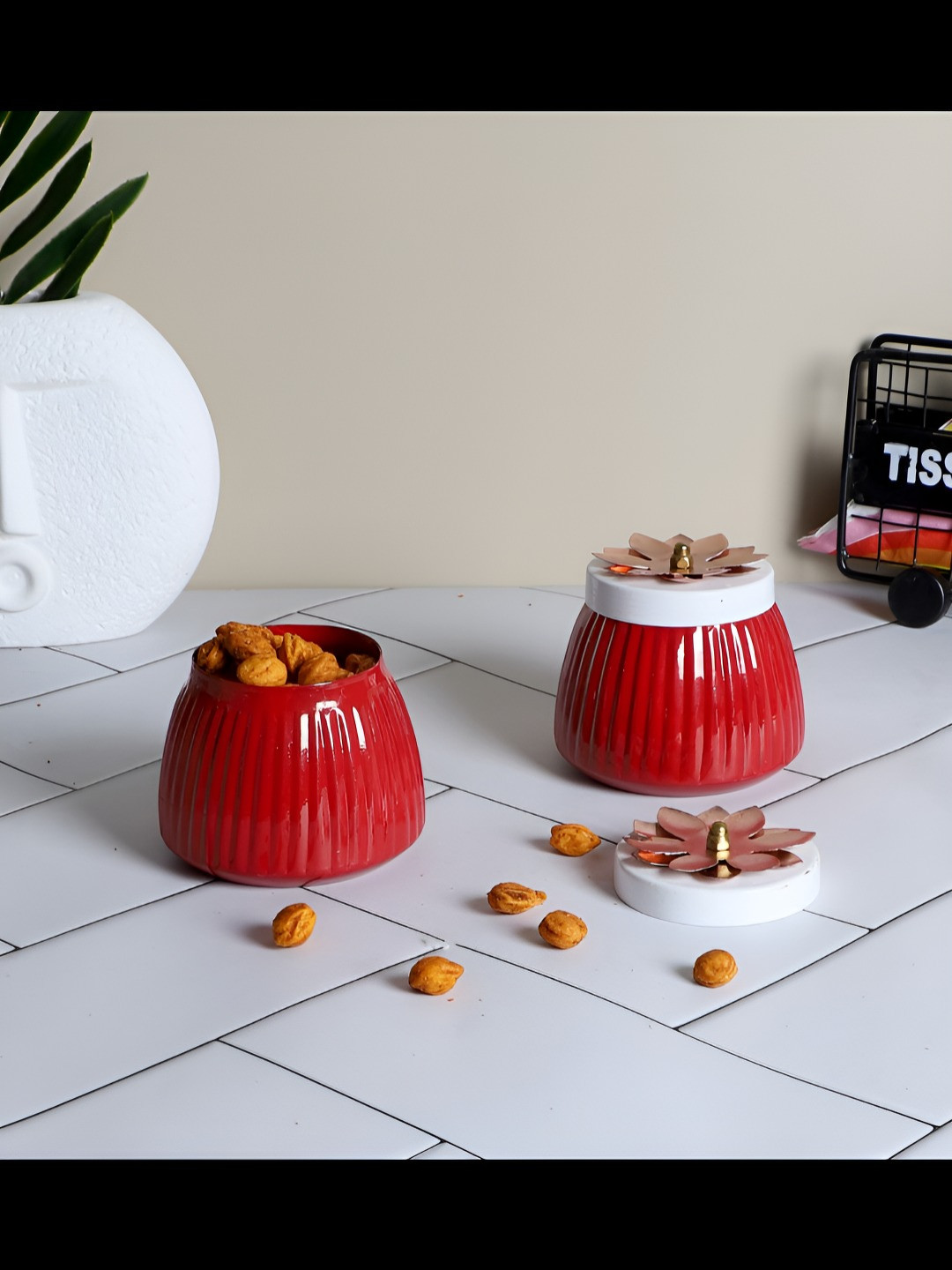 Amaya Decors Red Striped Metal Easy To Clean 2 Piece Clip-On Jar