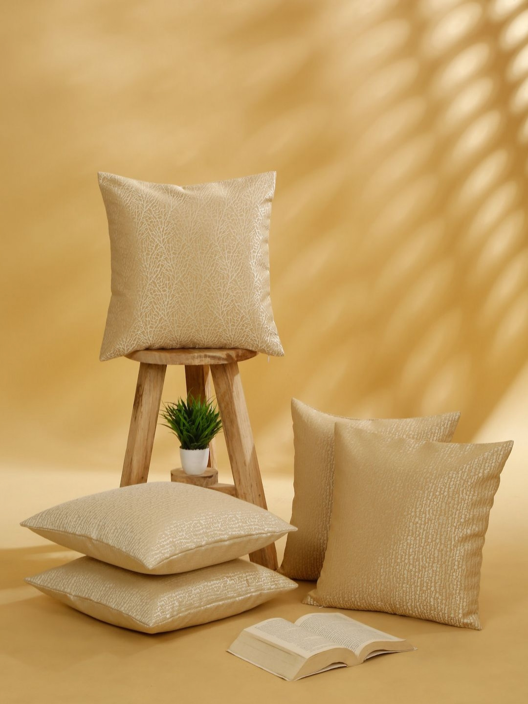 ROSARA HOME Jacquard Self Design Polyester 5 Pcs Textured Cushion Covers - 15.7 x 15.7 In