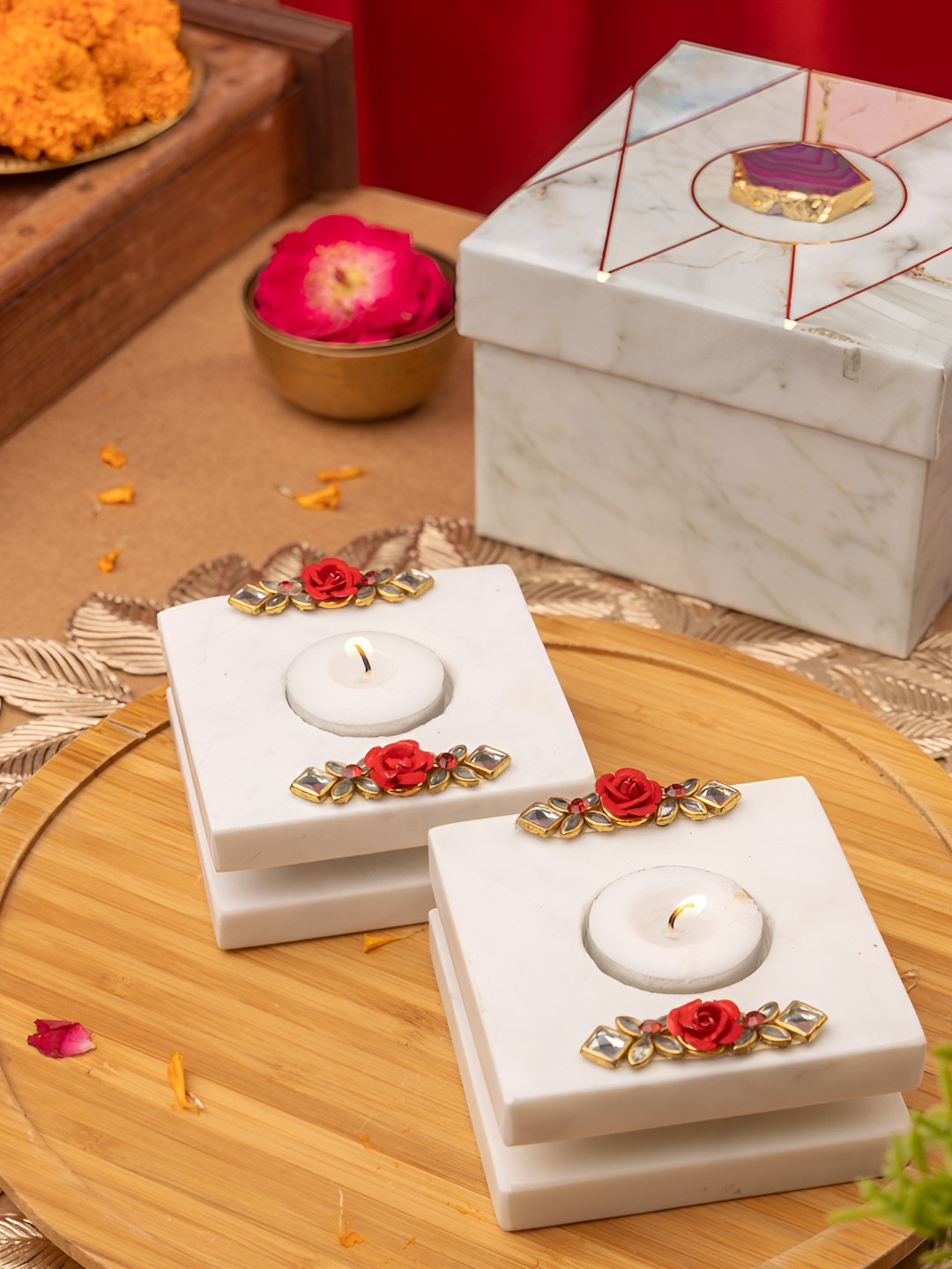 HOMEARTE White 2 Pieces Square Tealight Marble Candle Holders