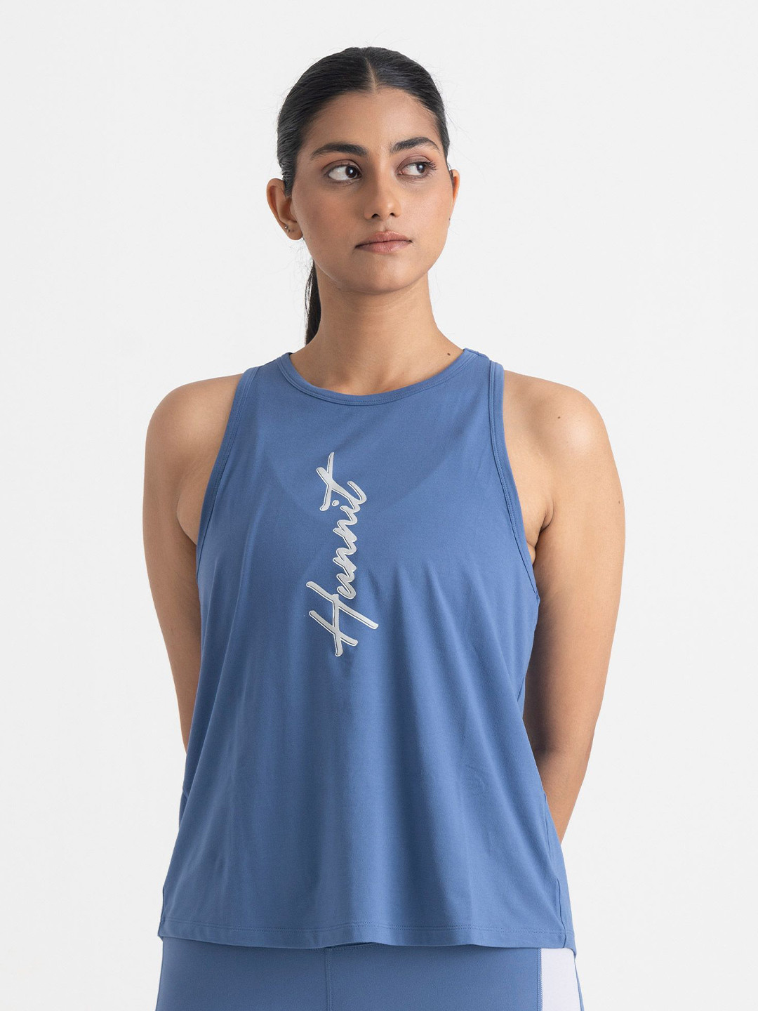 Hunnit Women Epic Pop Round Neck Stretchable Activewear Tank Top