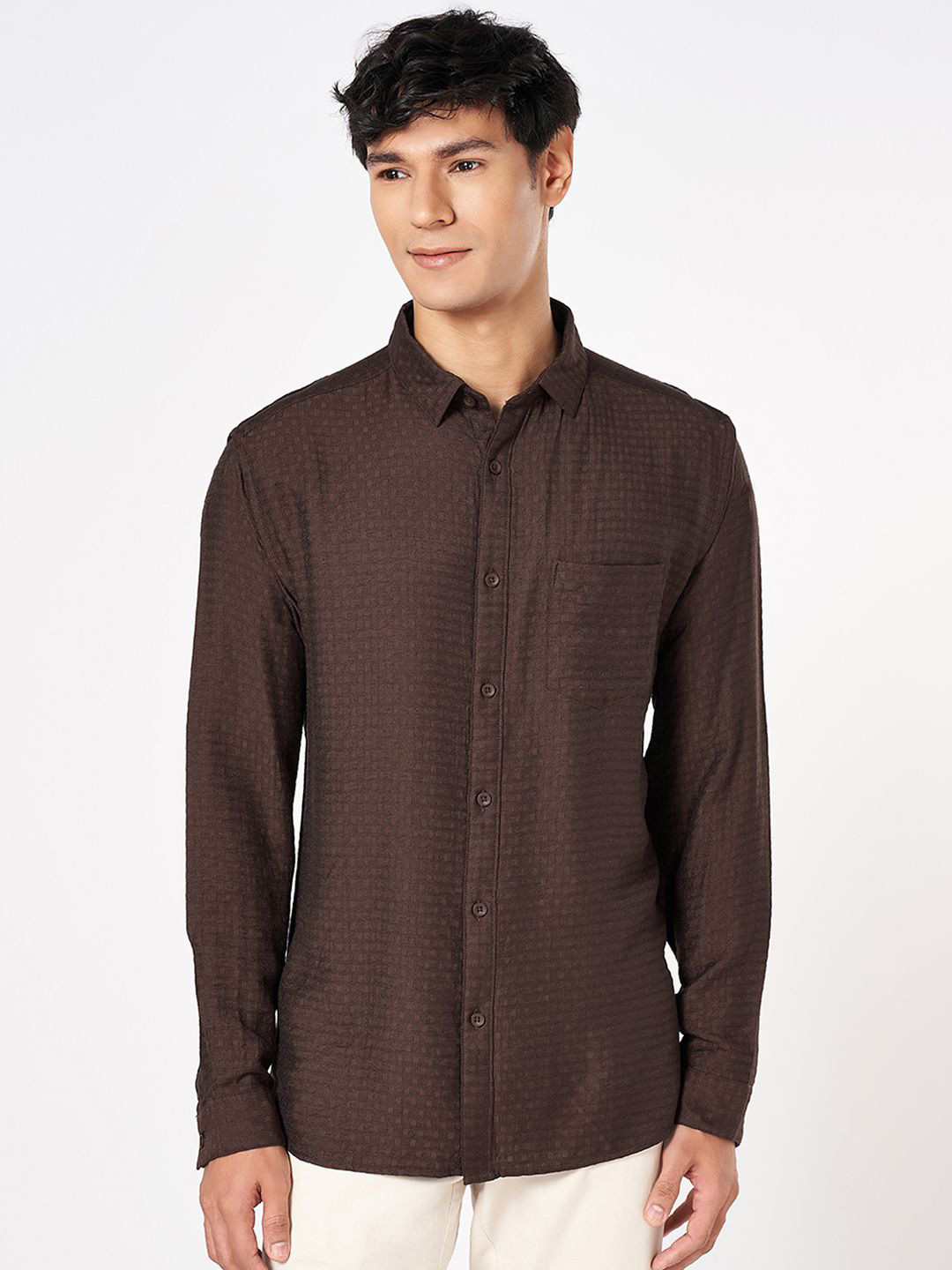 BYFORD by Pantaloons Men Original Spread Collar Textured Slim Fit Casual Shirt