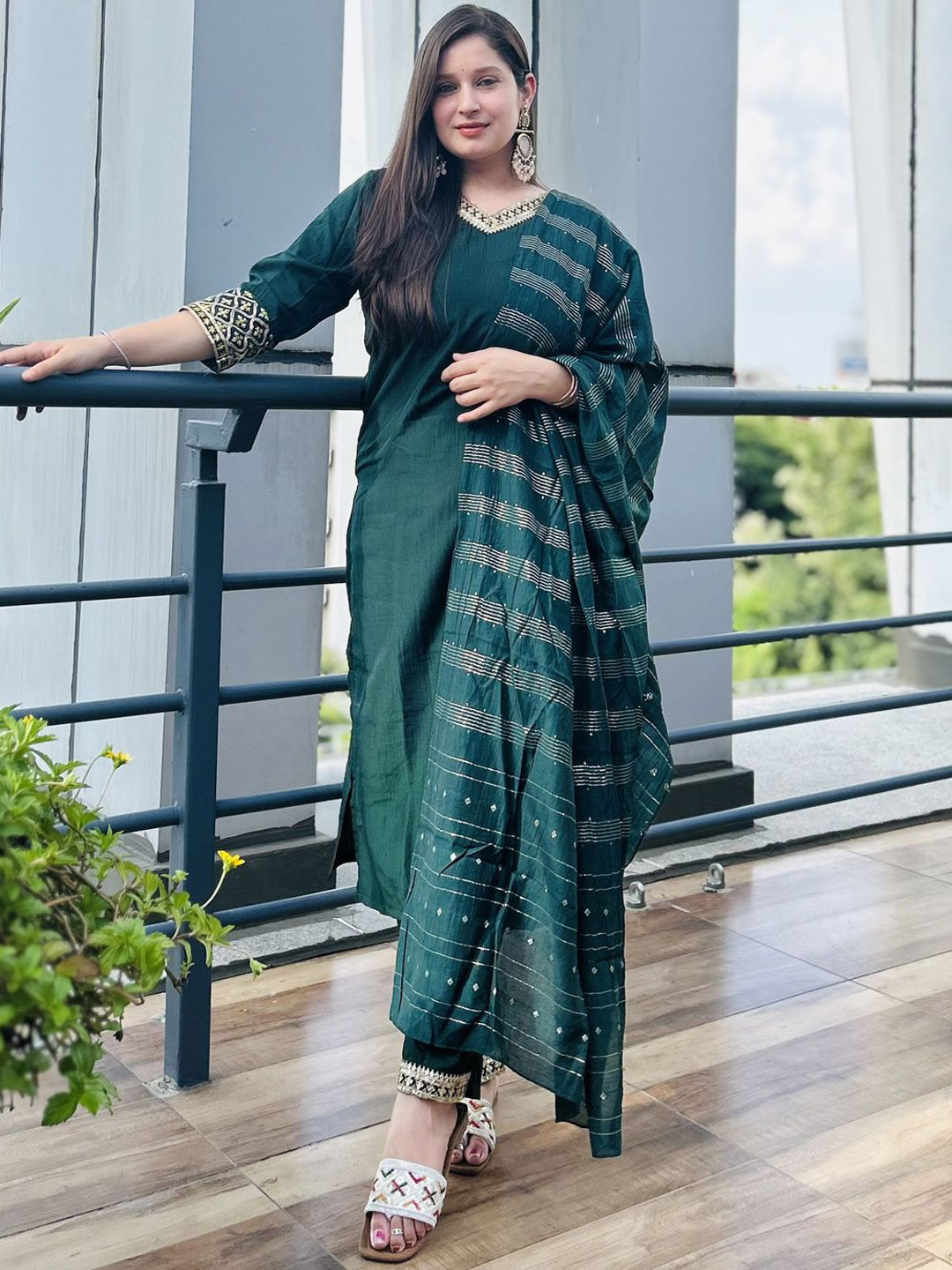 VredeVogel V-Neck Regular Sequinned Kurta With Trousers & Dupatta