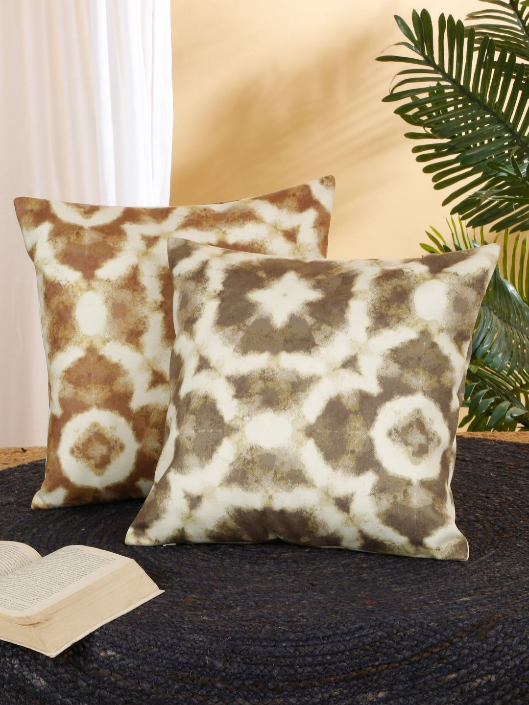 ROSARA HOME Grey 2 Pieces Abstract Printed Square Shaped Cushion Covers
