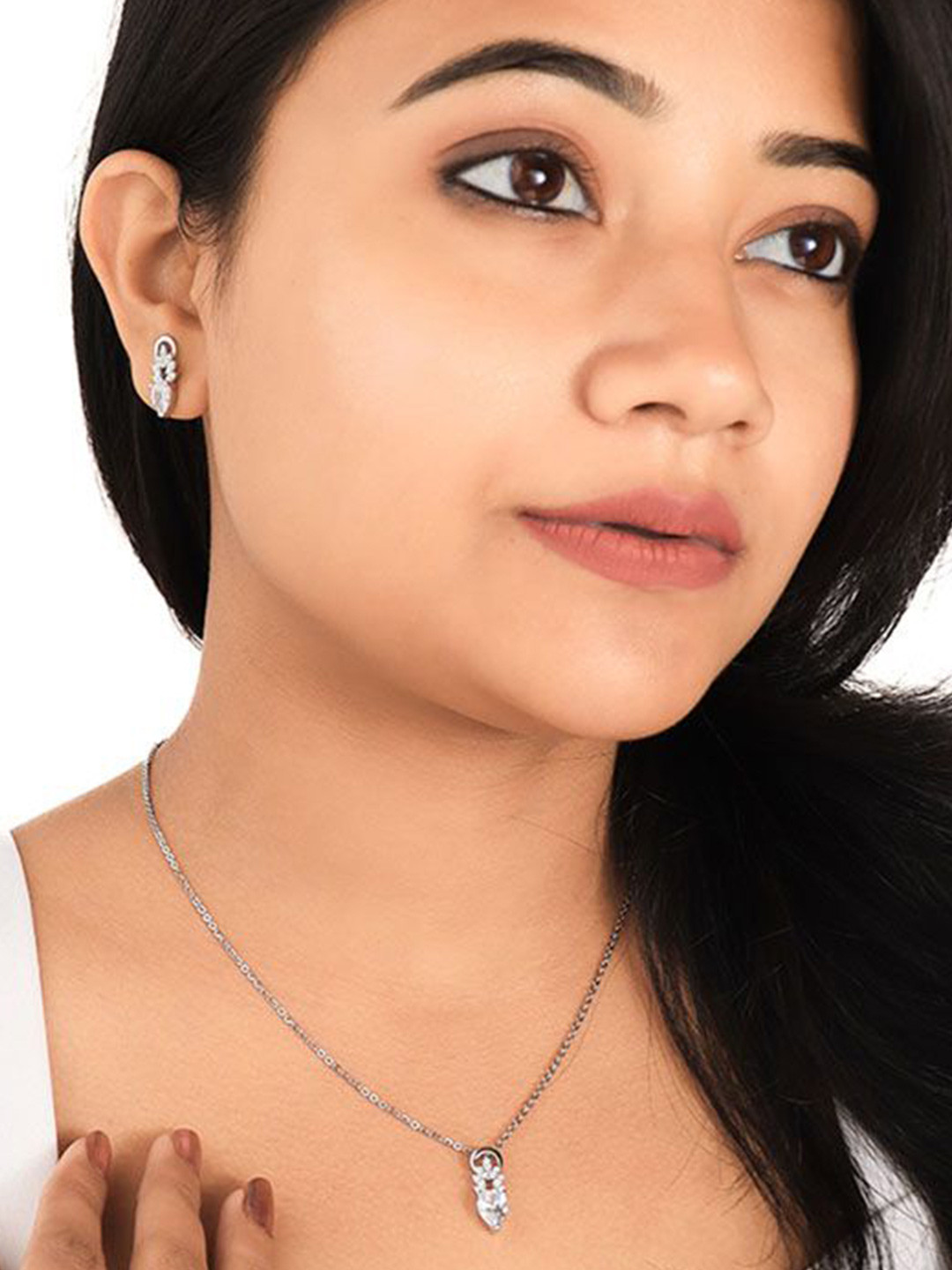 SILBERRY 925 Silver Sliver-Plated Pendant Set