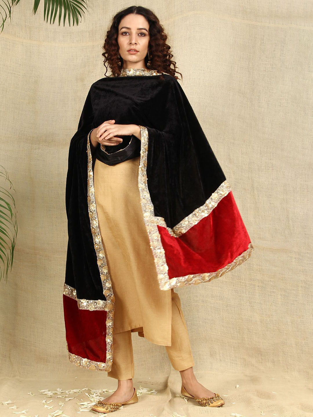 SHADES OF FAASHION Embroidered Velvet Shawl