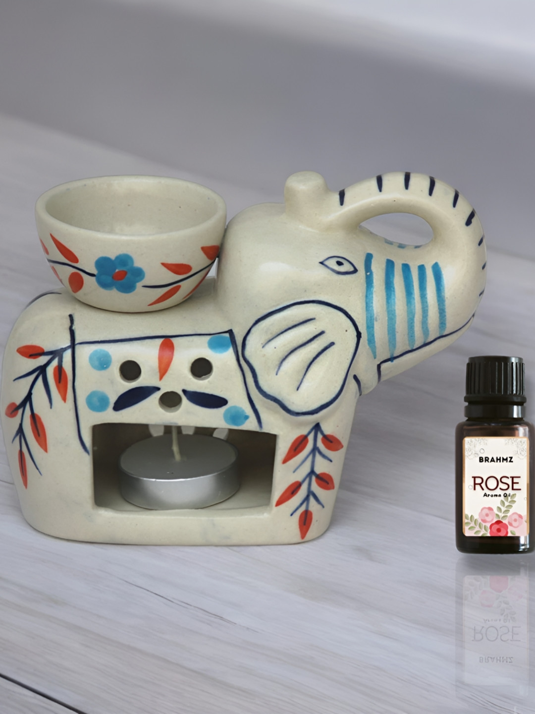 Brahmz White & Blue Aroma Diffuser With 2 Tealights & Rose Oil