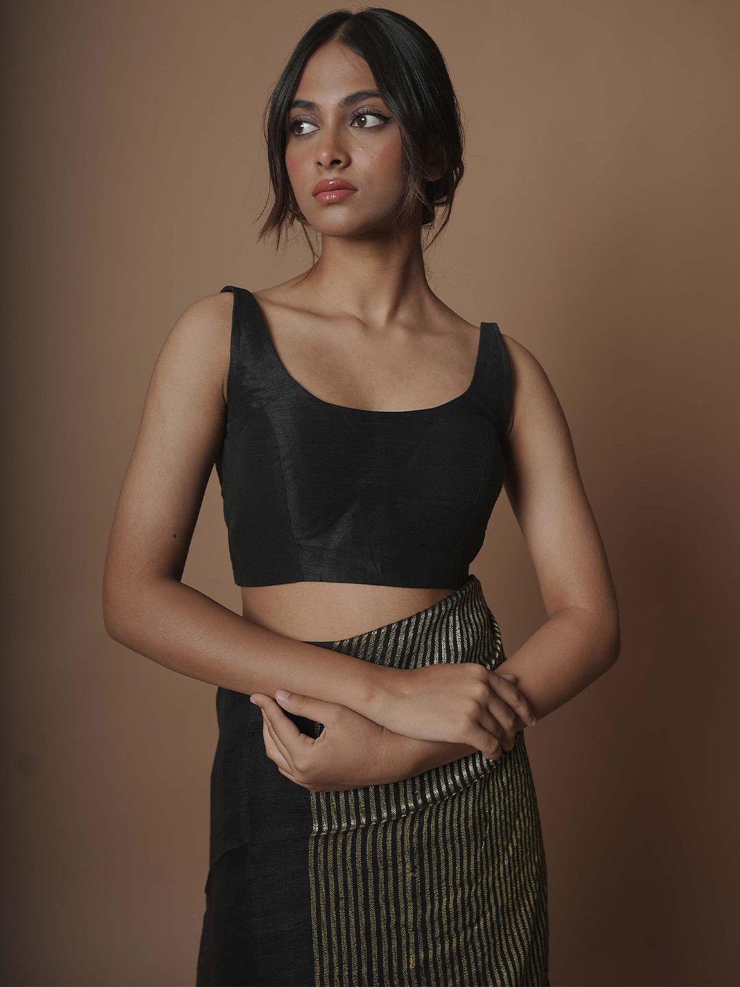 HUTS AND LOOMS Round Neck Saree Blouse