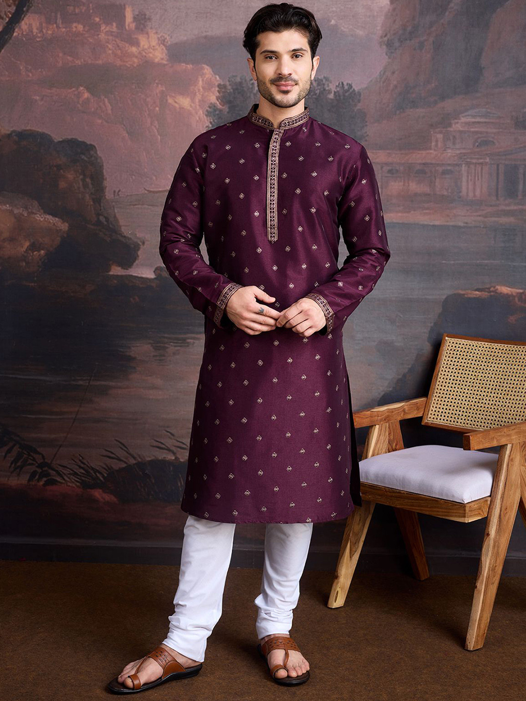 House of Pataudi Floral Embroidered Mandarin Collar Straight Kurta With Churidar