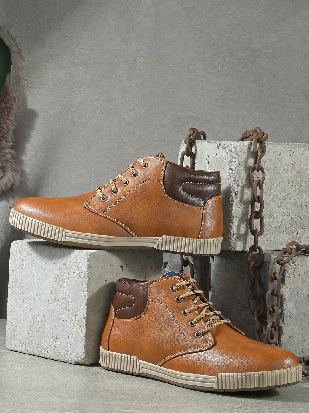 Layasa Ankle Mid-Top Lace-Up Casual Outdoor Shoes