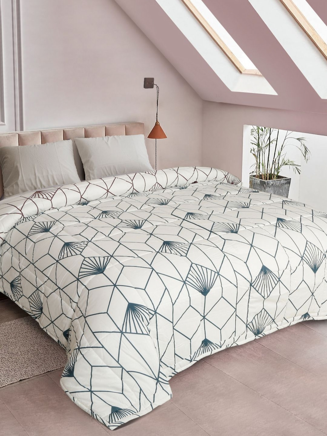 ROSARA HOME Navy Blue Geometric Cotton AC Room Reversible Blankets Quilts and Dohars