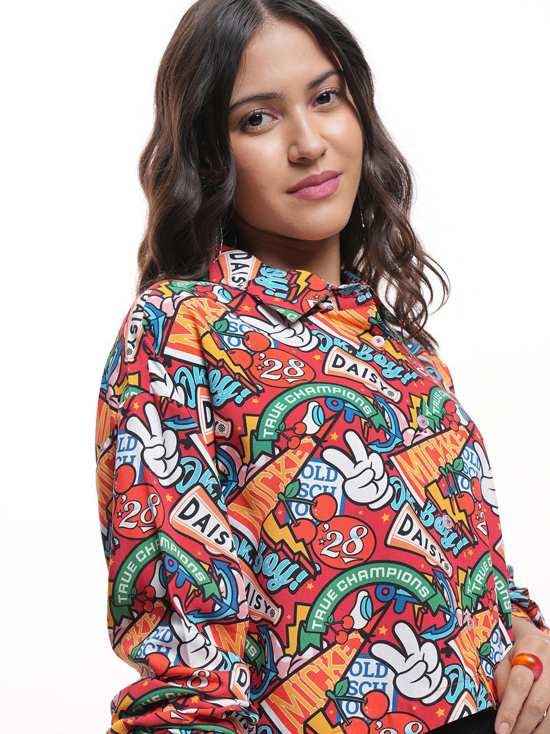 Tokyo Talkies Women Mui Mickey And Friendsprinted Crop Boxy Shirt