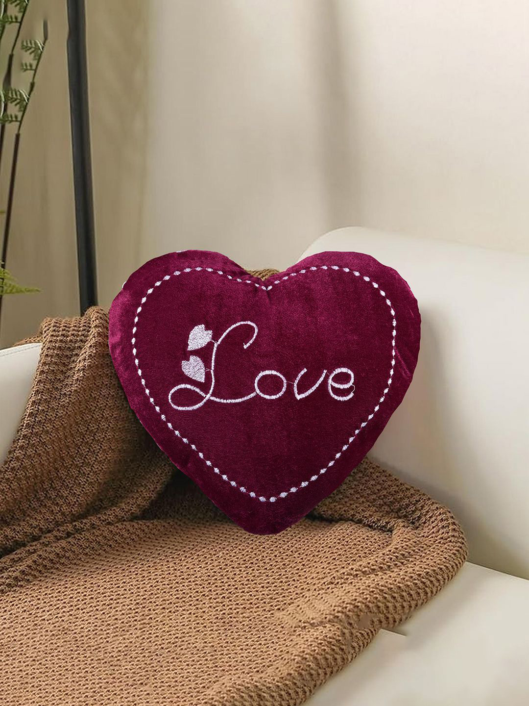 Kuber Industries Red & White 10 Pieces Printed Cotton Pre-Filled Cushions