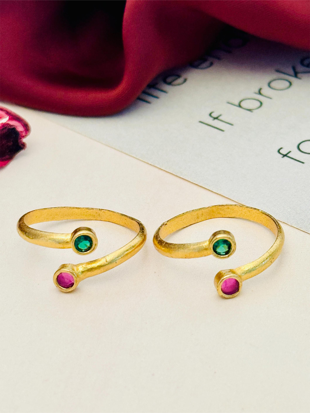 ABDESIGNS Gold-Plated American Diamond Toe Rings