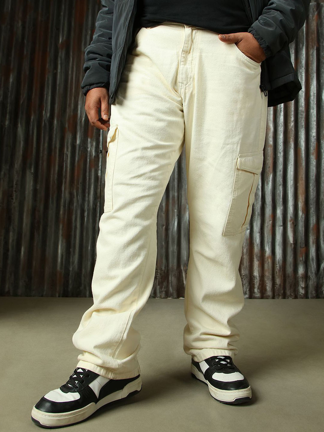 Freeform by High Star Men Straight Tapered Fit Cotton Light Fade Jeans