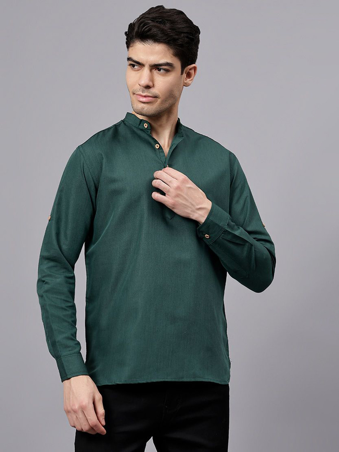 Vida Loca Men Thread Work Kurta