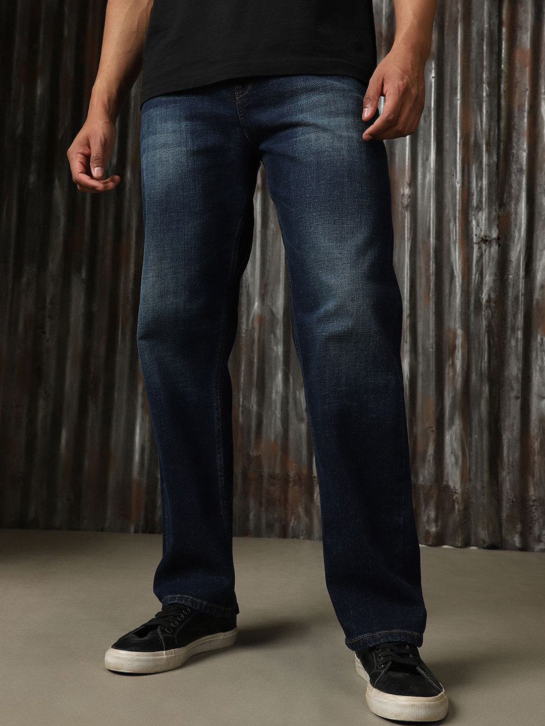 High Star Men Classic Relaxed Straight Fit Light Fade Comfort Streatch Jeans