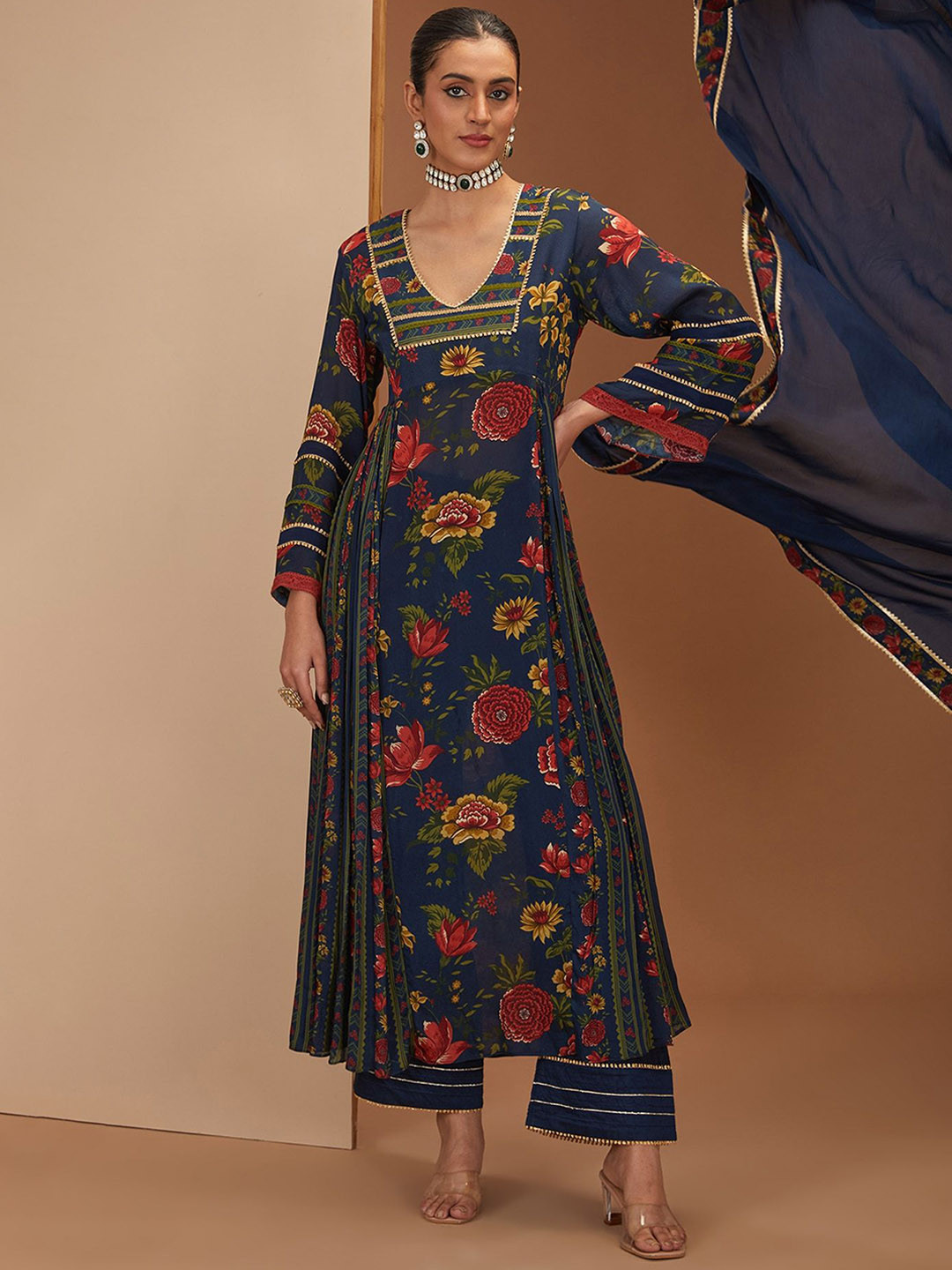 neha khullar Women Floral Printed Thread Work Handloom Kurta