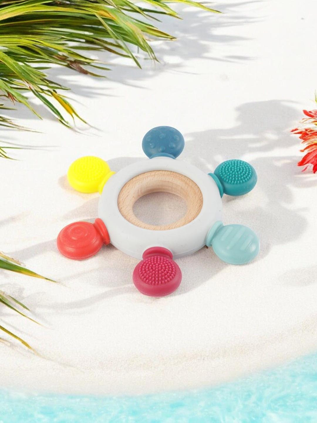 LITTLE GINNIE Kids Wooden Silicone Teether