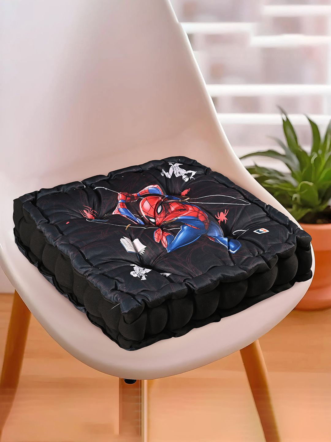 Kuber Industries Marvel Spiderman Black & Red Printed Chair Pad