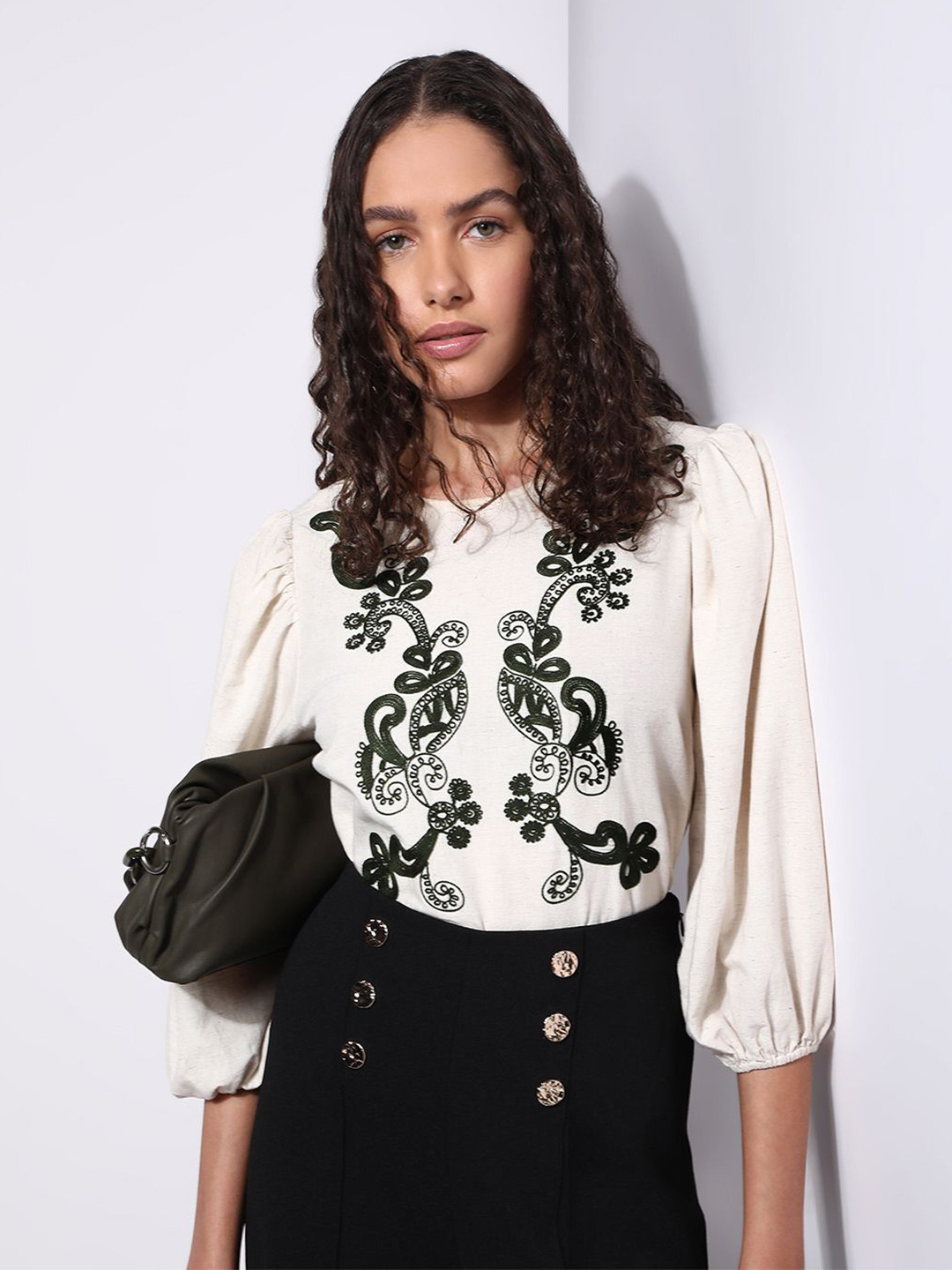 Vero Moda Women Solid Round Neck Top