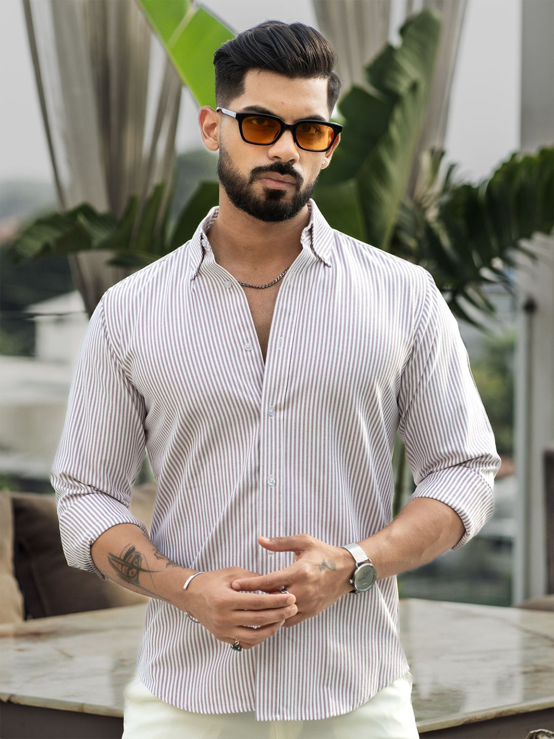 Urban Scissors Men Standard Spread Collar Pinstripes Striped Cotton Casual Shirt