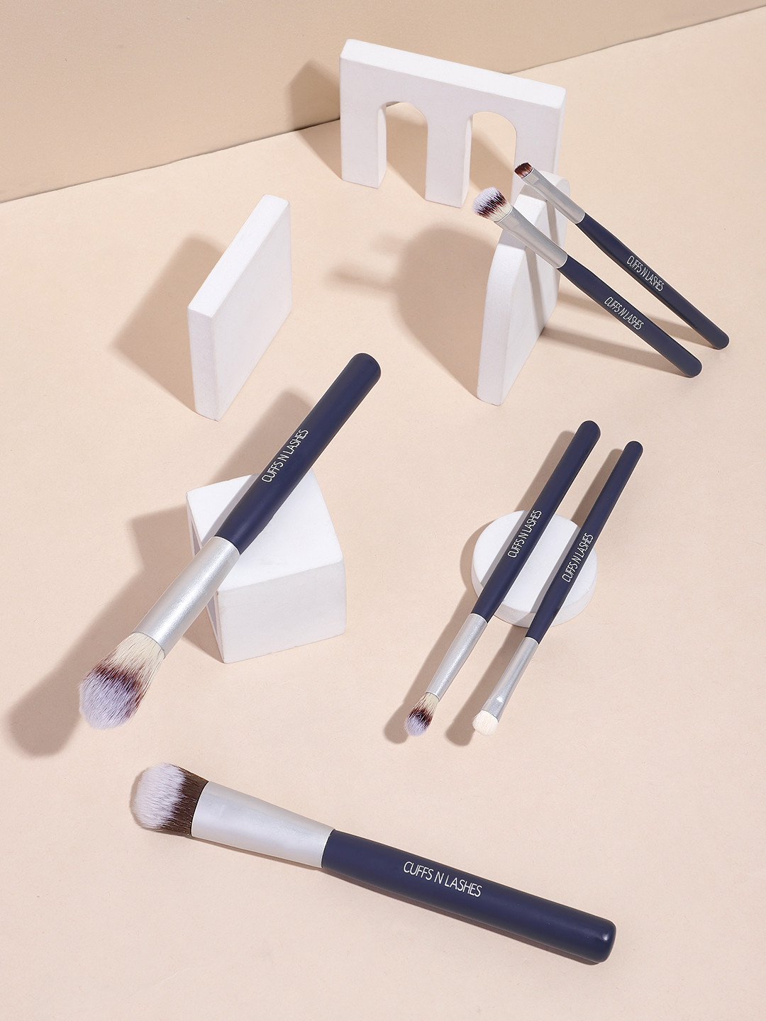 CUFFS N LASHES 6Pcs Makeup Brush Set - Blue