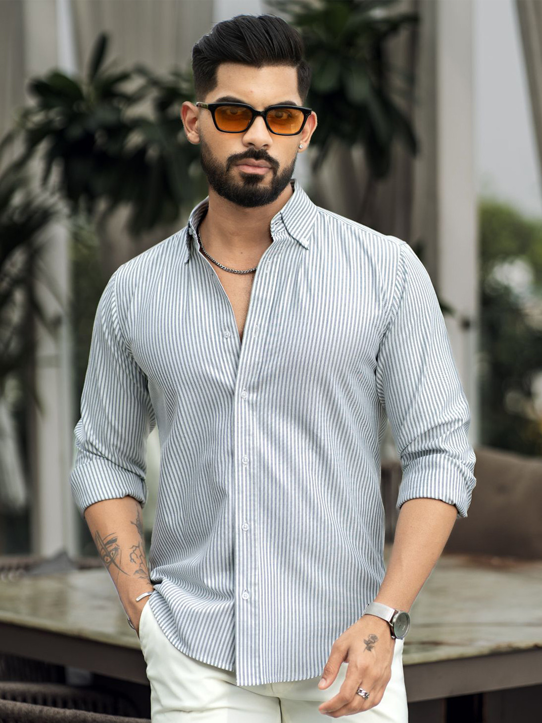 Urban Scissors Men Standard Spread Collar Pinstripes Striped Cotton Casual Shirt