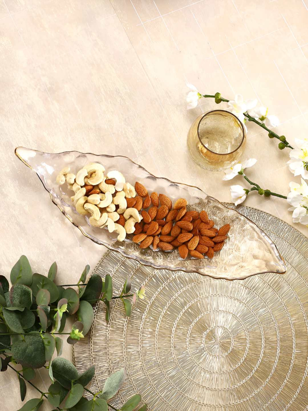 TAYHAA Transparent Glass leaf shaped Platter