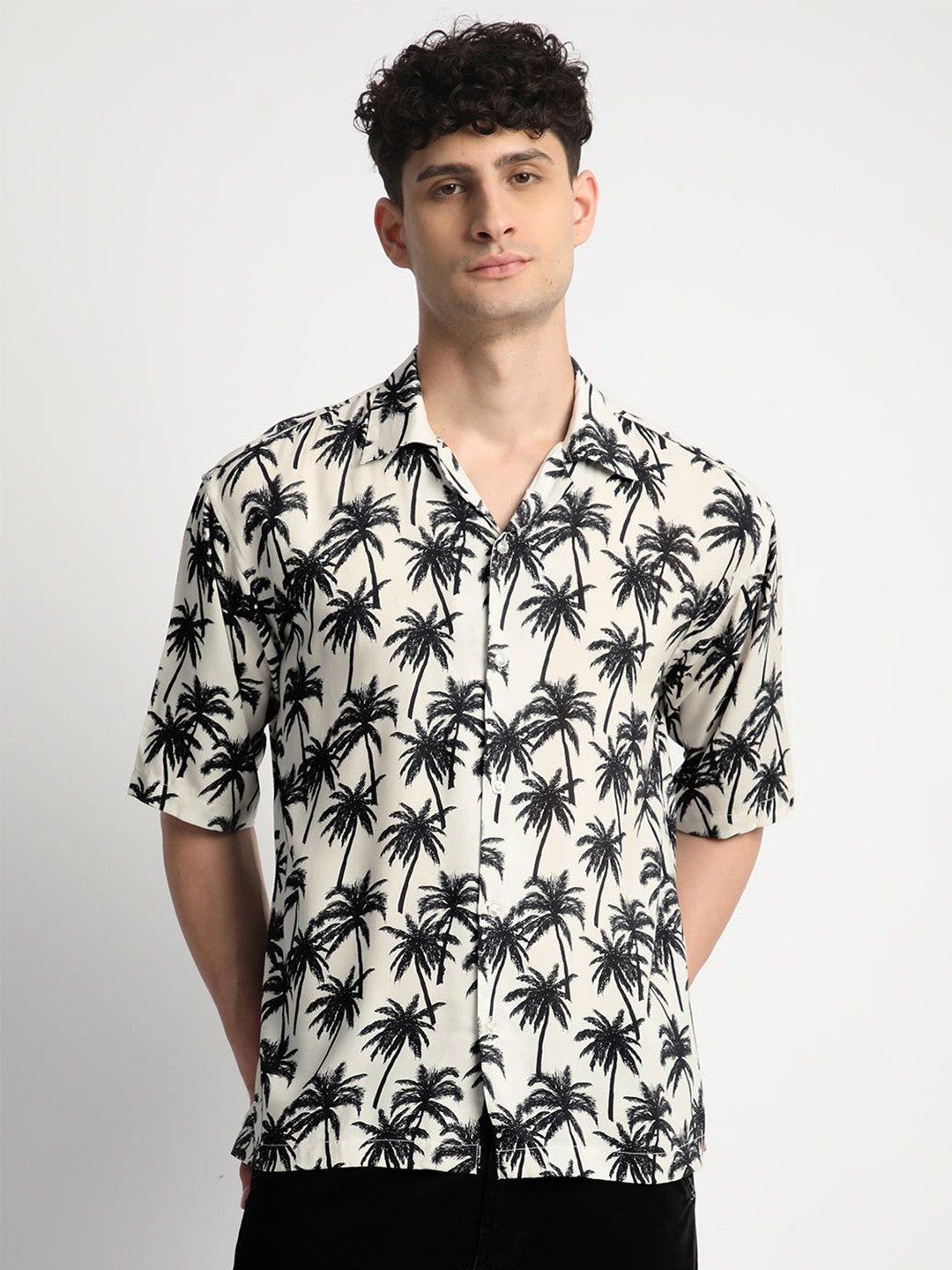 Mark Leute Men Relaxed Cuban Collar Floral Printed Casual Shirt