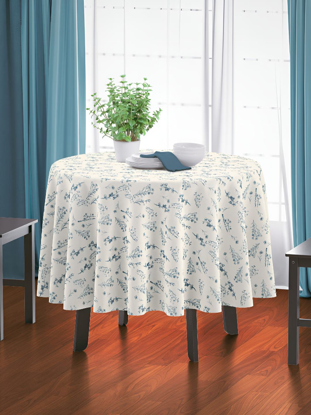 HOME COLORS.IN Blue & Cream Floral Printed Cotton 4 Seater Round Table Cover
