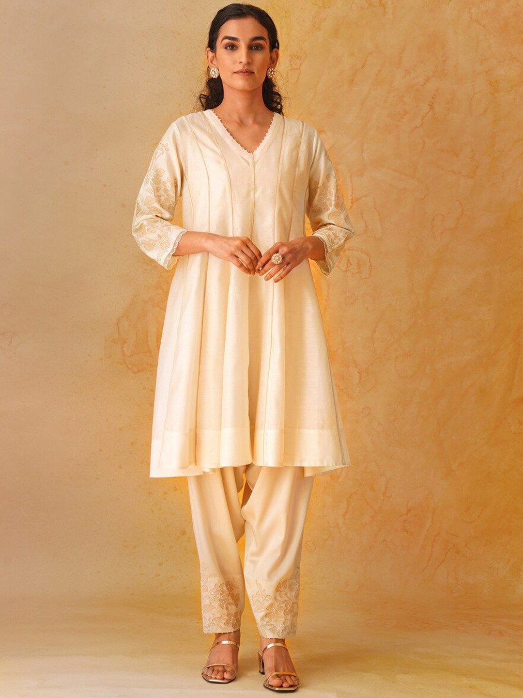 JAYPORE Floral V Neck Beads & Stones Anarkali With Salwar & Dupatta