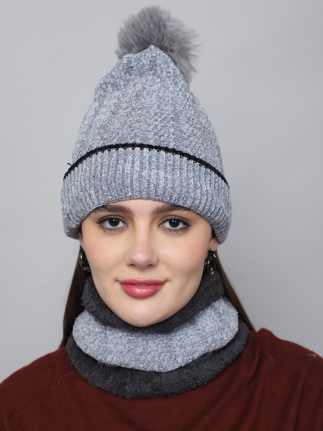 ELLIS Women Neck Cover Acrylic Beanie