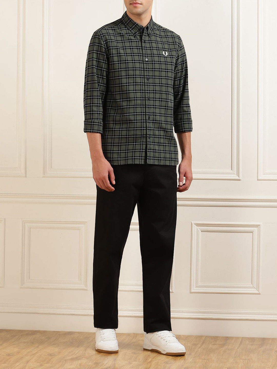 Fred Perry Men Slim Fit Opaque Checked Casual Shirt