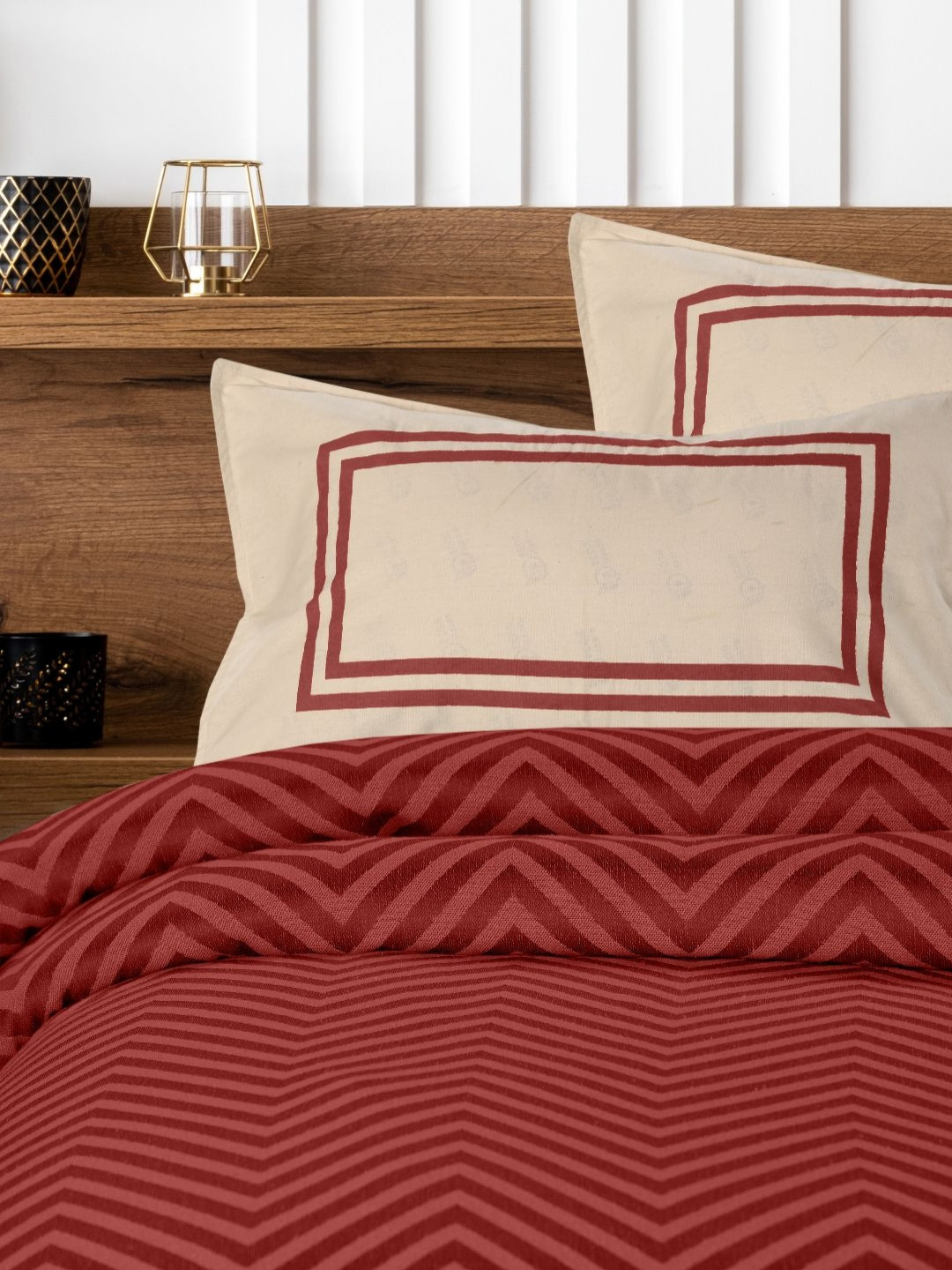 Saral Home Rust Chevron Cotton 160 TC Queen Bedsheet with 2 Pillow Covers-90 x 100 inches