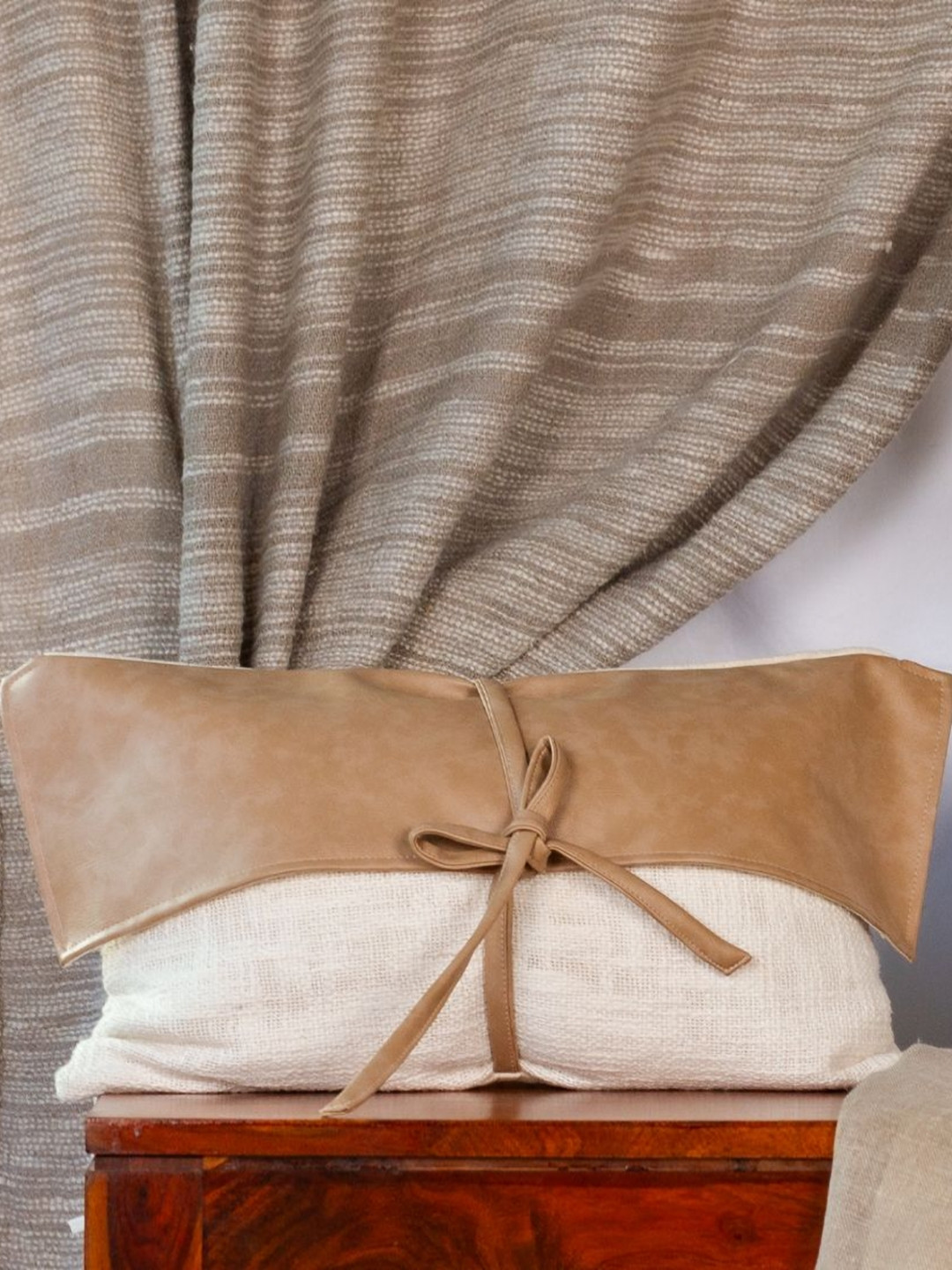 ALCOVE Off White & Brown Rectangle Cushion Cover