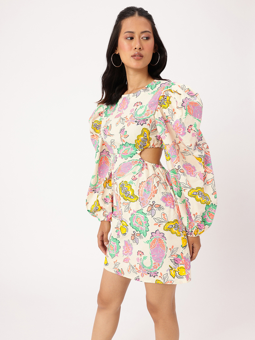 DressBerry Shoulders Cut-Out Indie Printed Sheath Mini Dress