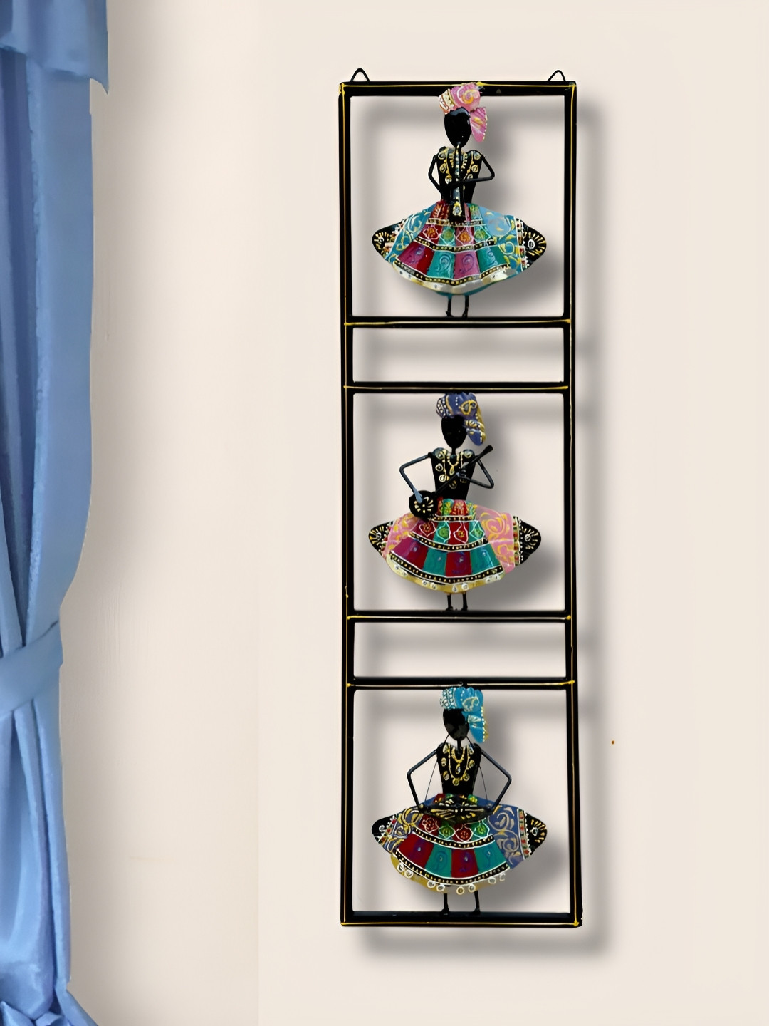 PRANJALS HOUSE Rajasthani 3 Musicians Metal Natural Elements Glossy Wall Hangings-33.5In