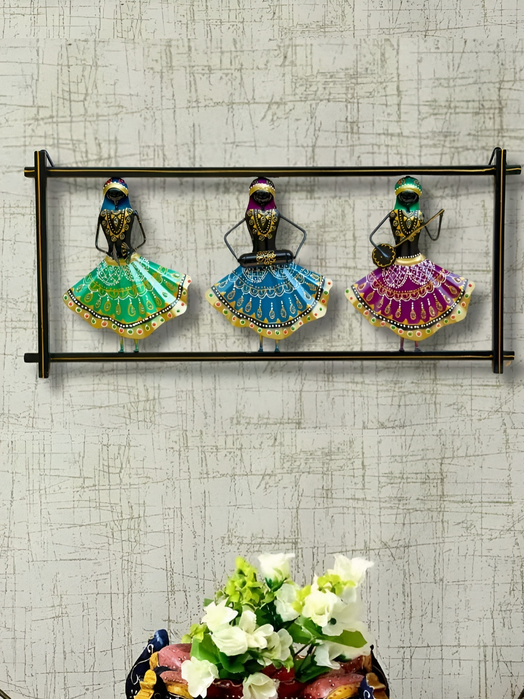 PRANJALS HOUSE Metal Lady Musicians Playing Instruments Glossy Wall Hangings-24In