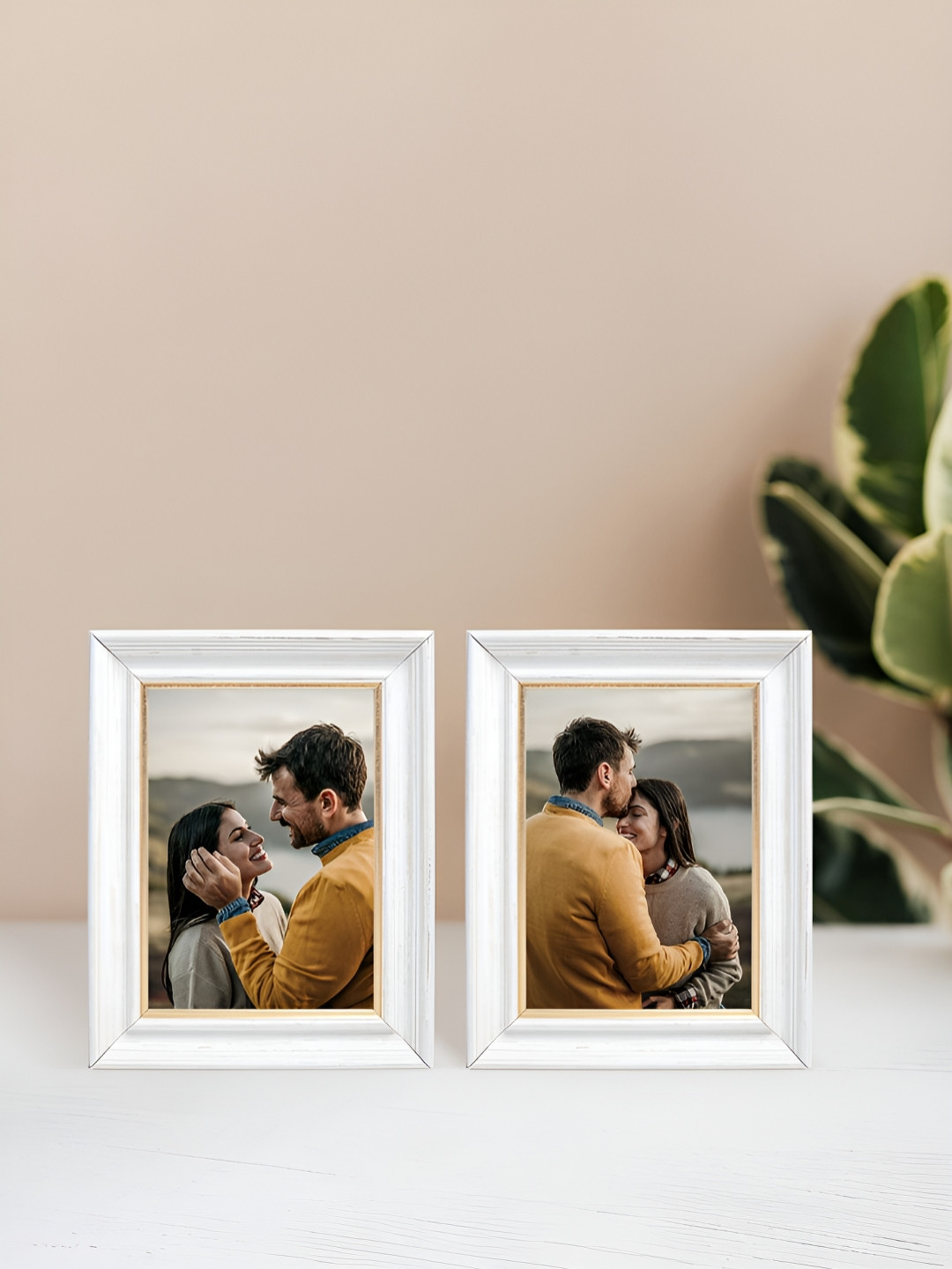 Golden Peacock White 2 Pieces Rectangular Table-Top Photo Frames