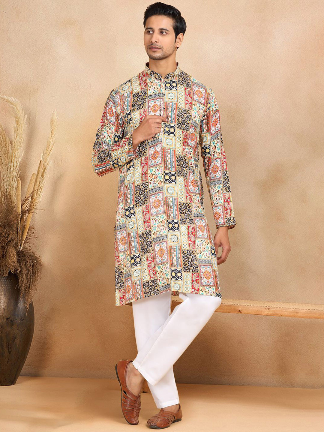 KRAFT INDIA Men Ethnic Motifs Printed Regular Kurta with Pyjamas