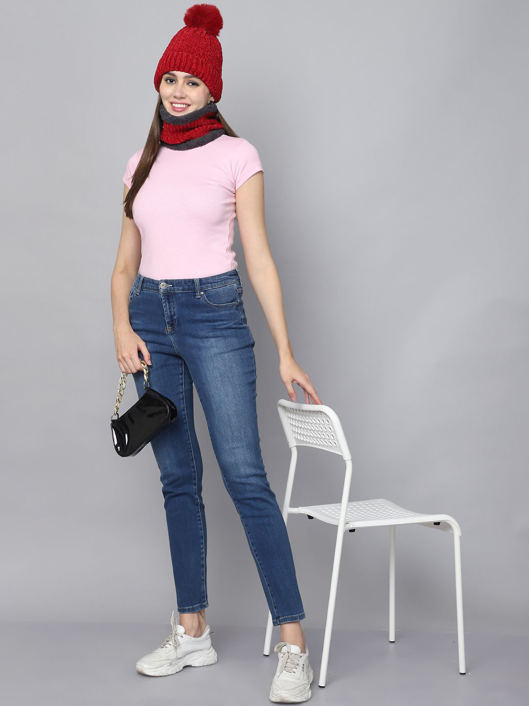 ELLIS Women Beanie and Neck Cover