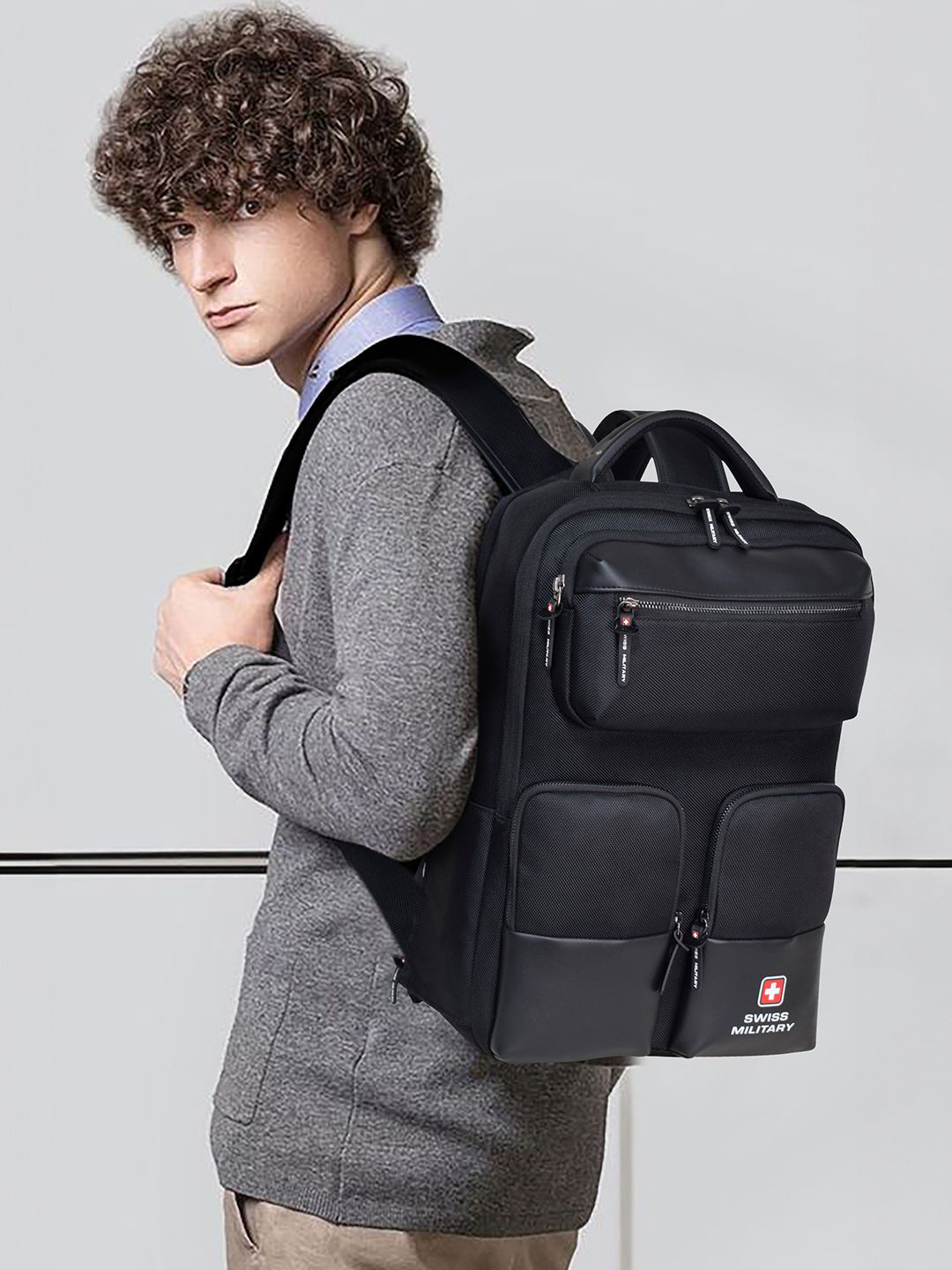 SWISS MILITARY Unisex Backpack with USB Charging Port