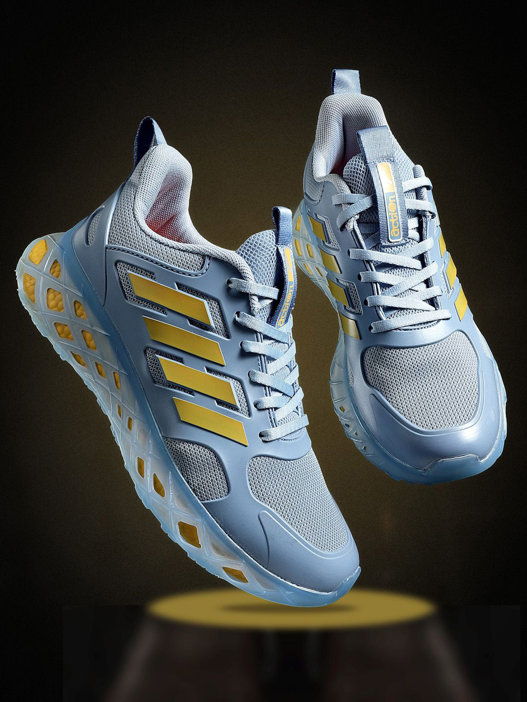 Action Men TURBO-1001 Mesh Running Non-Marking Sports Shoes